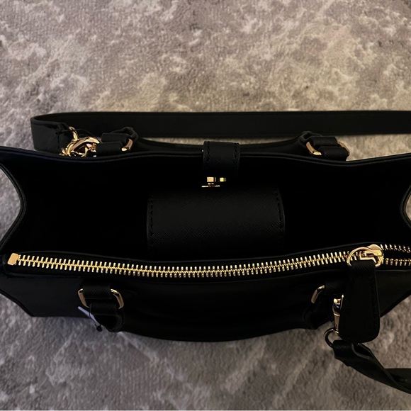 Brand New Black Guess Purse - Picture 3 of 4